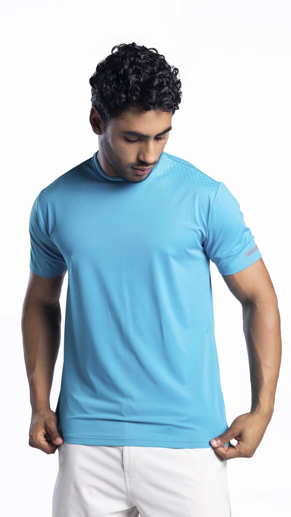 Xalt Life Aerodynamic Pulse Point Mesh Tee Electric Teal CREW NECK