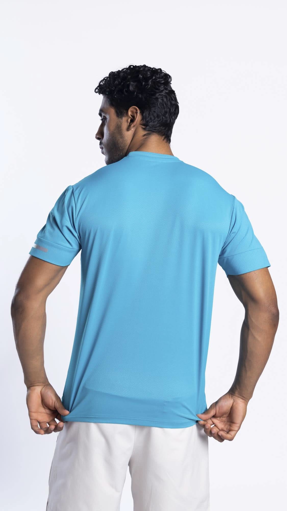 Xalt Life Aerodynamic Pulse Point Mesh Tee Electric Teal CREW NECK