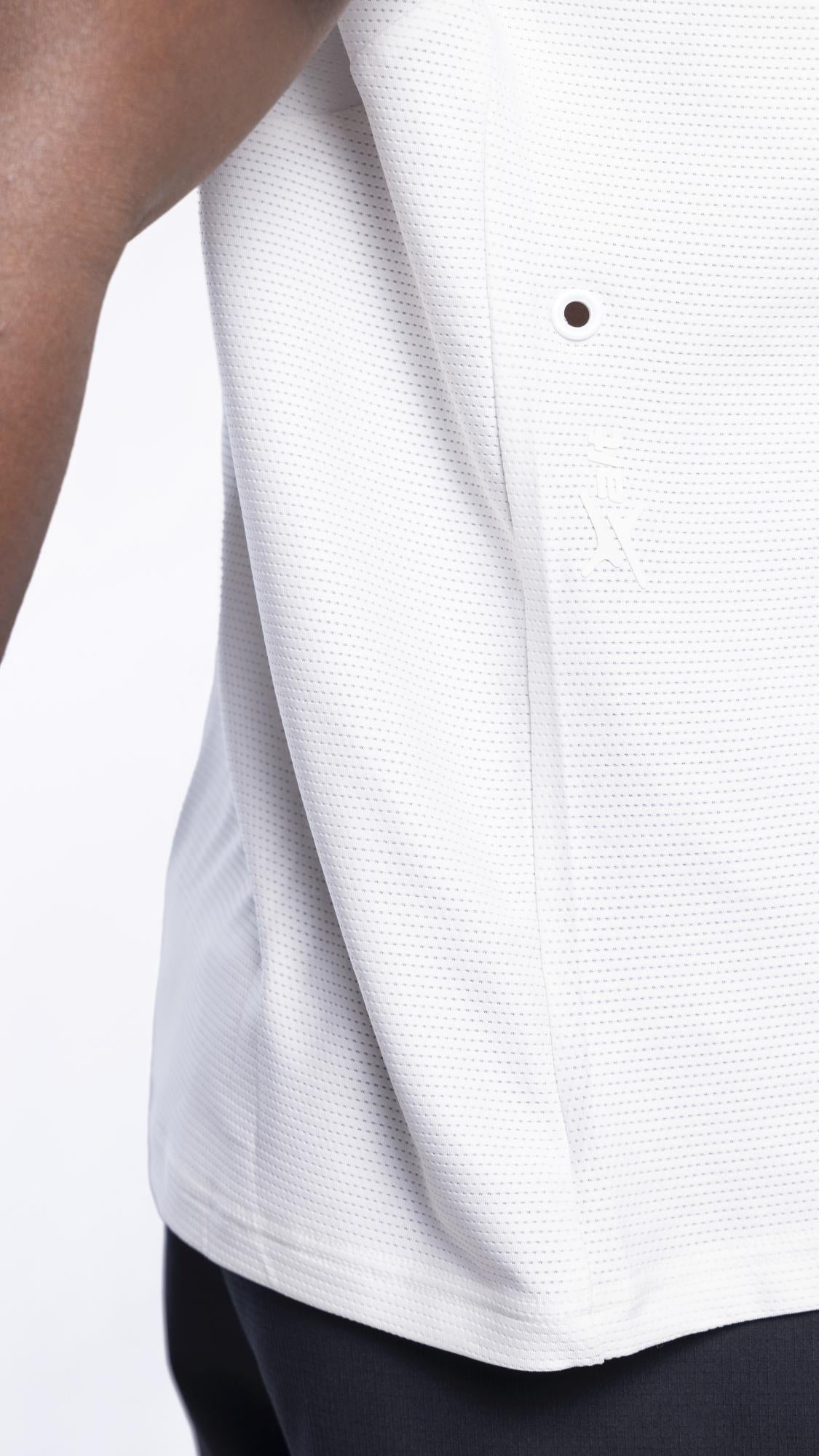 Aerodynamic Pulse Tee Pearl White