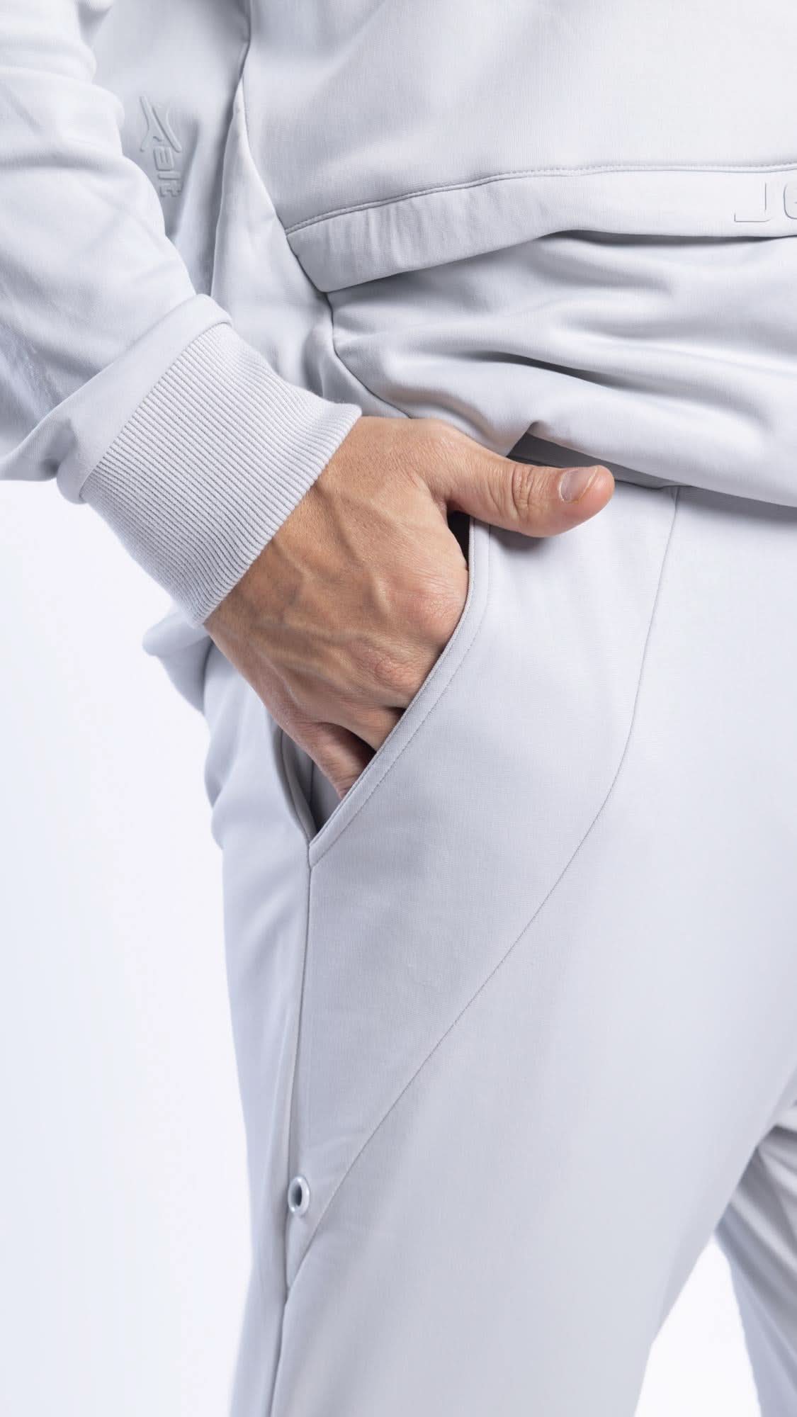 Xalt Life Flex Hybrid Joggers for men – versatile athleisure Joggers for travel, workout, running and everyday comfort.