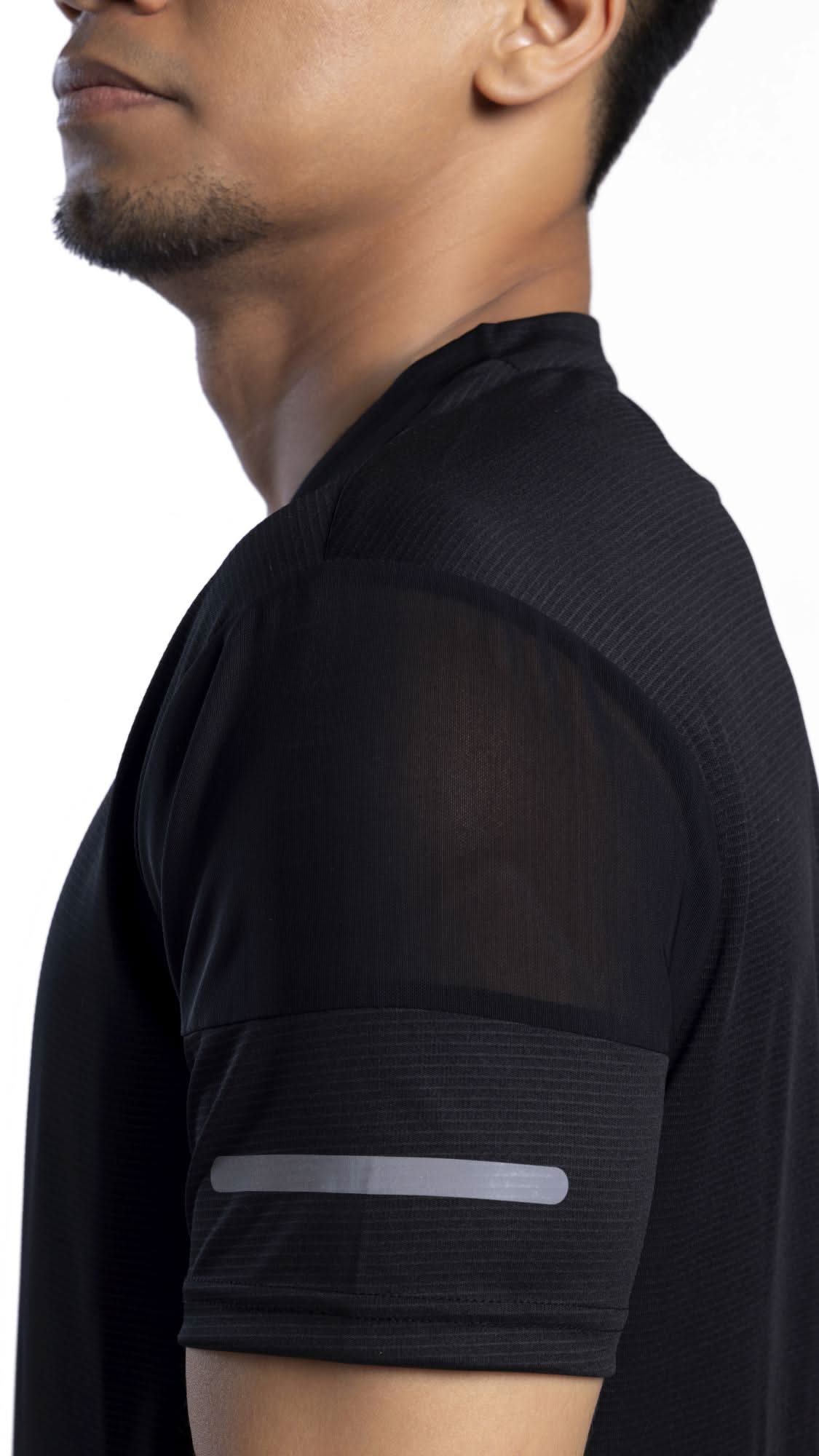 Xalt Life Urban Grid 1 Black V NECK
