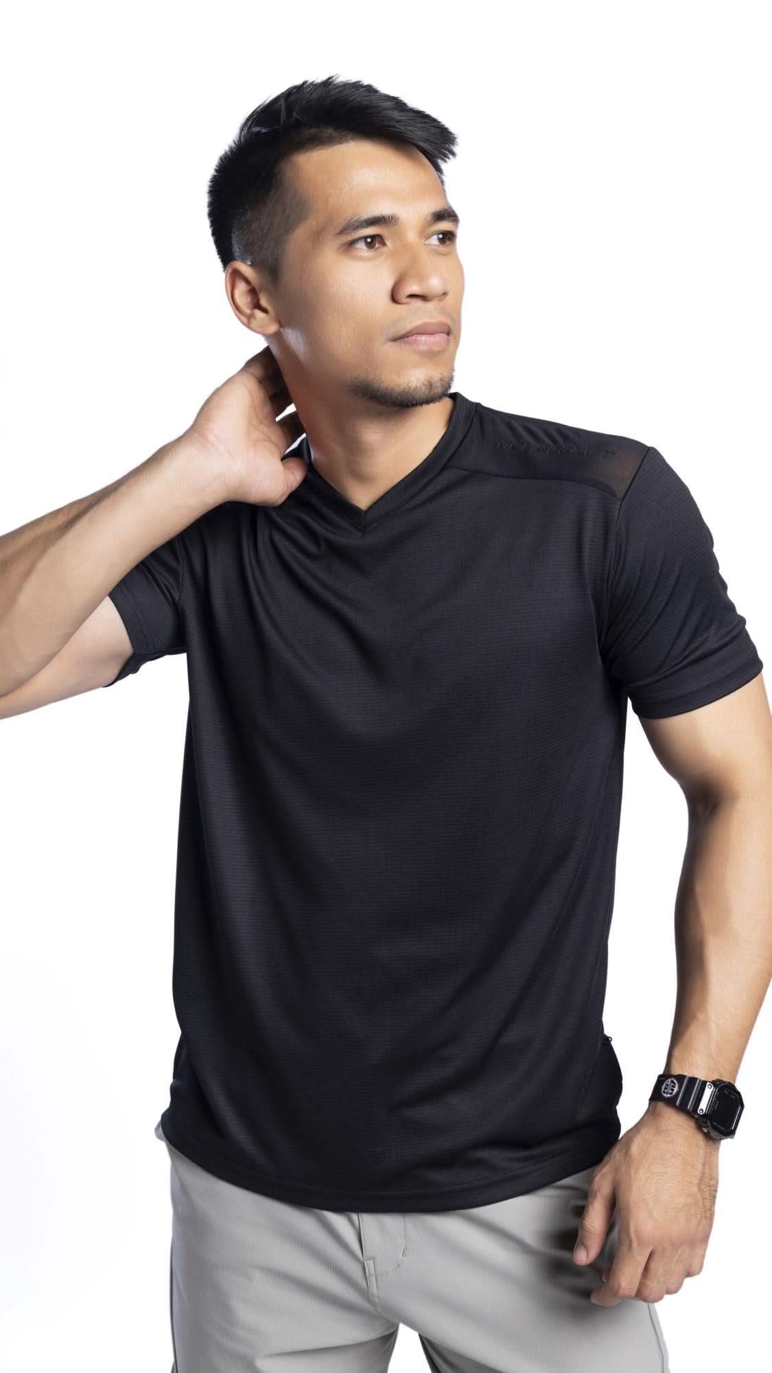 Xalt Life Urban Grid 2 – men’s Grid Weave Tech Knit V neck T-shirt