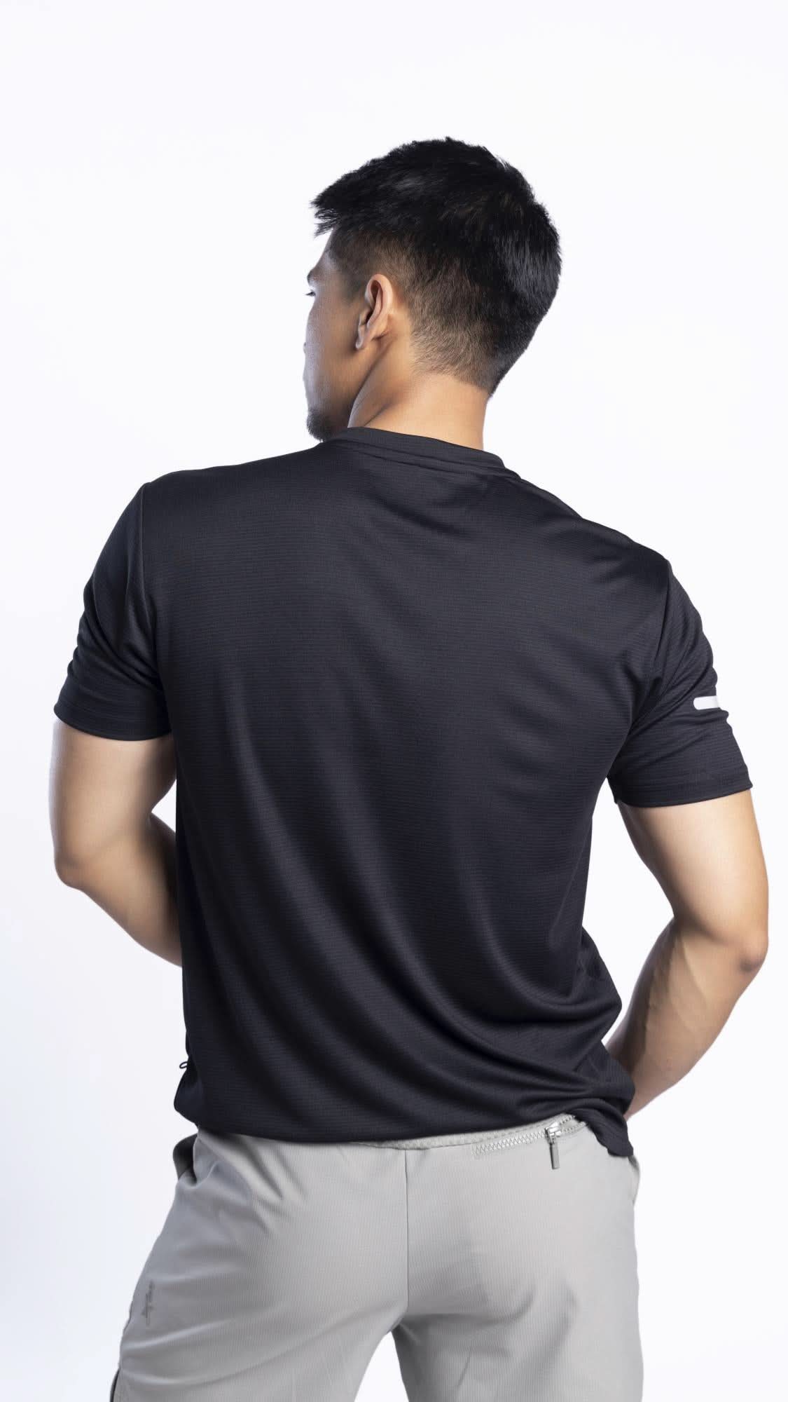 Xalt Life Urban Grid 2 Black V NECK