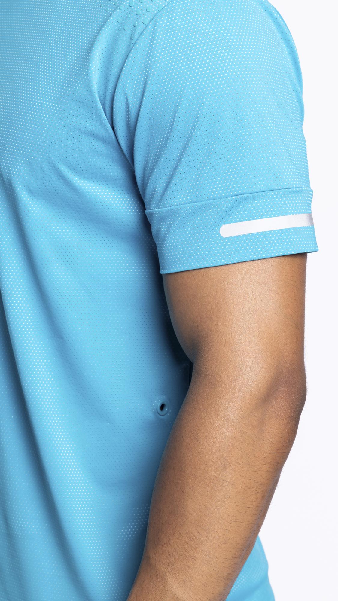 Xalt Life Aerodynamic Pulse Point Mesh Tee Electric Teal CREW NECK