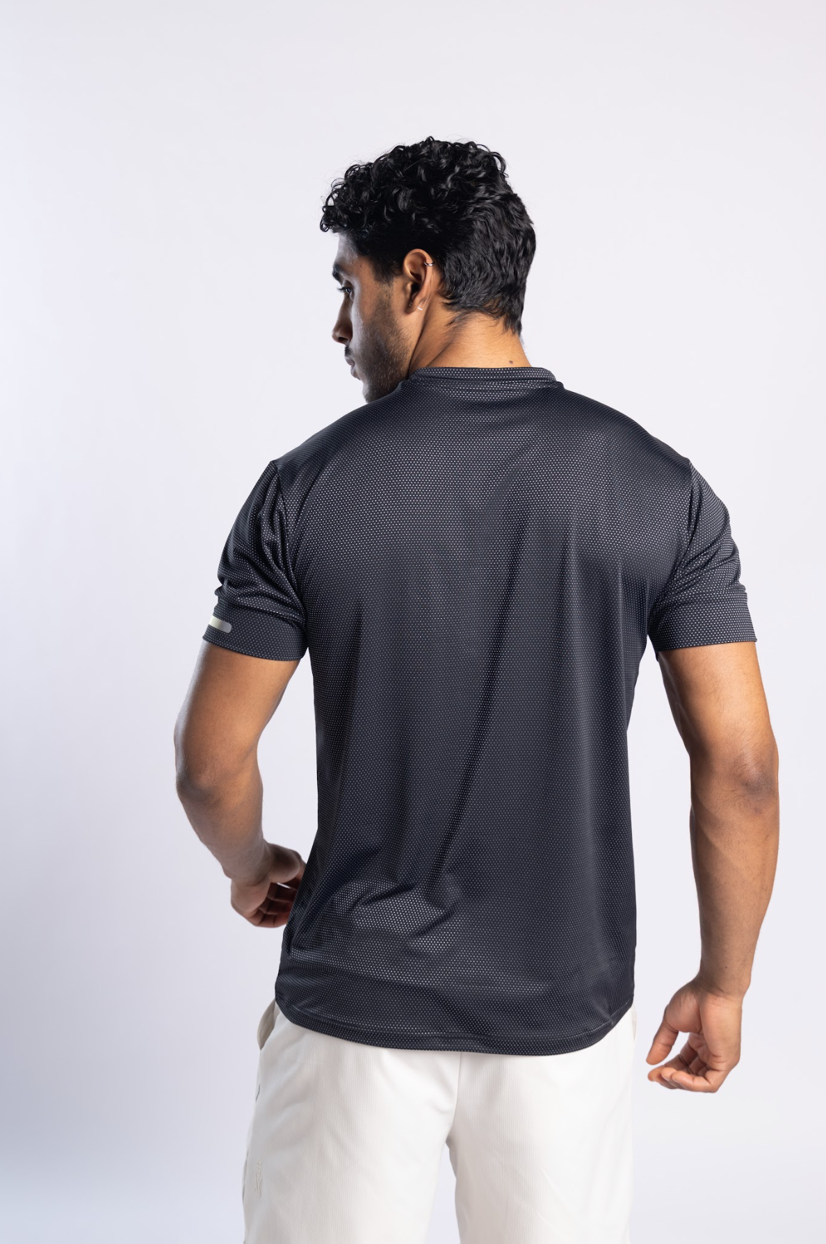 Aerodynamic Pulse Point Mesh Tee Black
